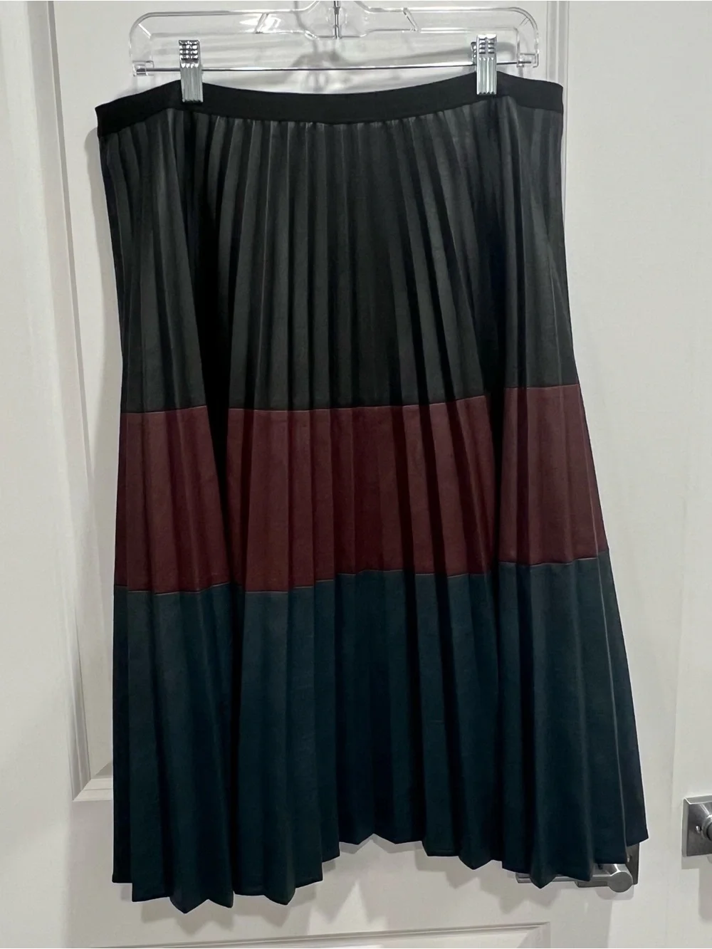BCBGMaxAzria Black, Burgundy & Teal Pleated Midi Skirt - Picture 1 of 9
